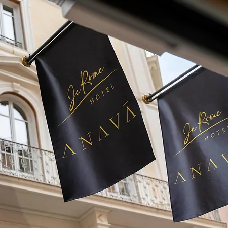 Je Hotel